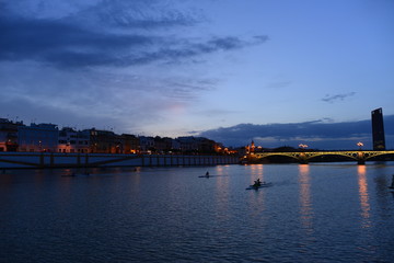 Fototapeta premium Abendstimmung in Sevilla 
