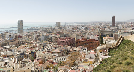Fototapeta premium View of Alicante in Spain, from the mountain of Castle of Santa Barbara. Horizontal shot. Date taken on March 15, 2017.