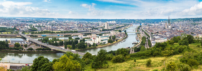 Panoramic view of Rouen - obrazy, fototapety, plakaty