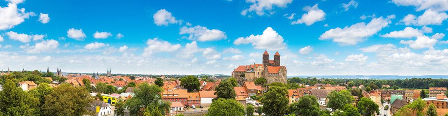 Obraz premium The Castle Hill in Quedlinburg, Germany