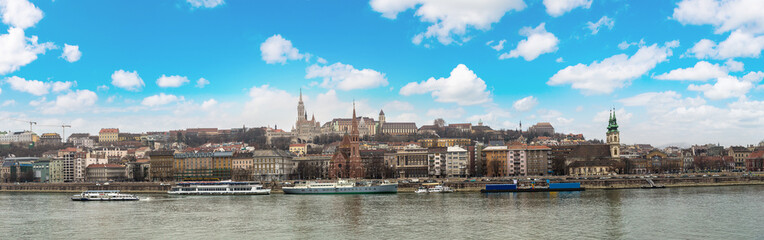 Fototapeta na wymiar Cityscape of Budapest, Hungary
