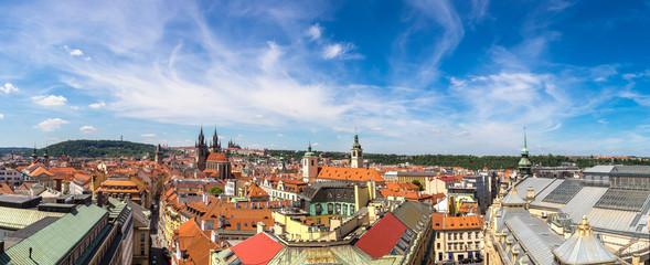 Obraz premium Panoramic aerial view of Prague
