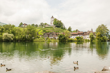 Fototapeta premium Werdenberg, Stadt, Altstadt, Buchs, Schloss, See, Weinberg, Altstadthäuser, Rheintal, Spazierweg, Uferweg, Frühling, Sommer, Schweiz