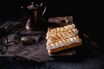 Eclairs