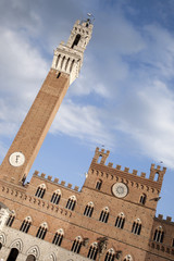 Fototapeta premium Torre del Mangia Tower; City Hall, Piazza del Campo Square, Siena