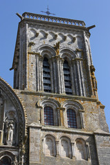 Clocher de la basilique de Vézelay en Bourgogne, France