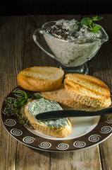 baguette with cream cheese