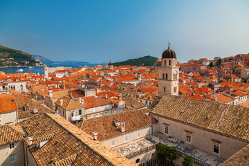 Fototapeta na wymiar red-tiled roofs in the Old Town of Dubrovnik