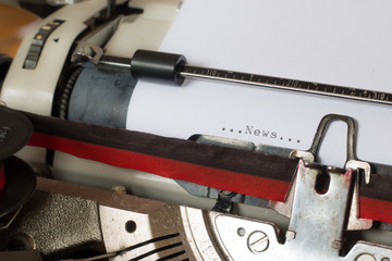 Retro Schreibmaschine Text "News"