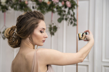 bride make selfie