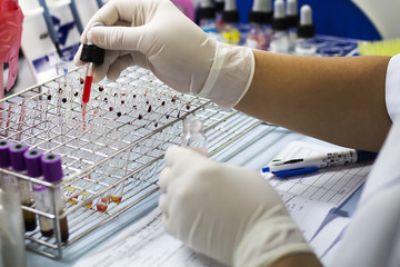 Laboratory experiments in the laboratory