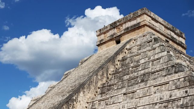 Chichen Itza El Casillo time lapse