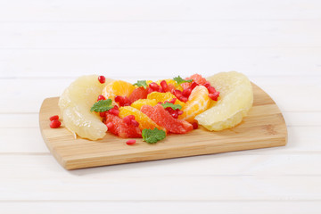 Citrus and pomegranate salad