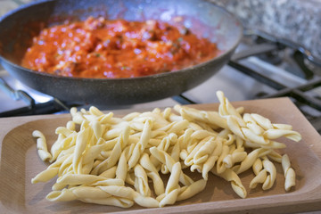 fresh pasta made at home woth tomato sauce