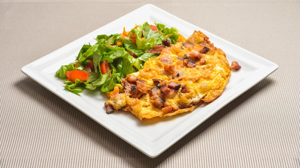 scrambled eggs with bacon