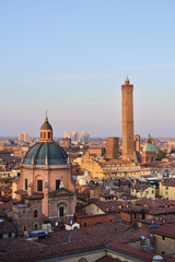 Fototapeta na wymiar Bologna dall'alto (veduta dalla Basilica di San Petronio)