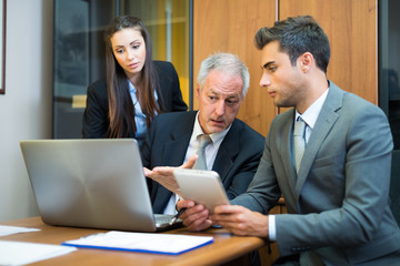 Fototapeta premium Business people at work