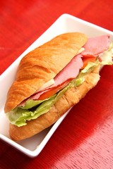 croissant sandwich