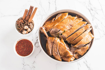 pot-stewed duck with sauce and ingradients