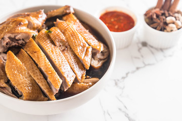 pot-stewed duck with sauce and ingradients