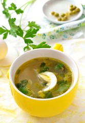 Soup with canned green peas and egg
