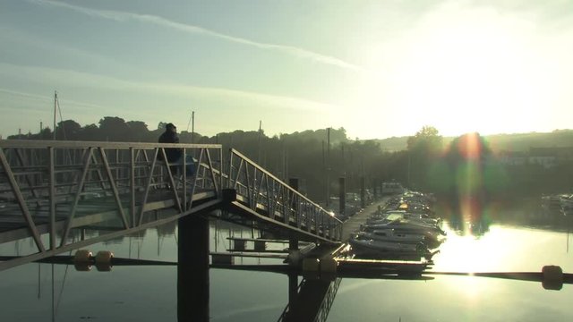 Petit matin sur le port de plaisance