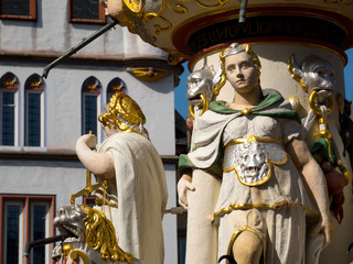 Trier Altmarkt Petrusbrunnen