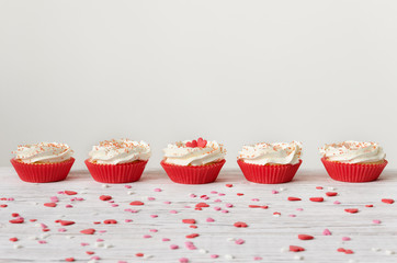 Row of cupcake