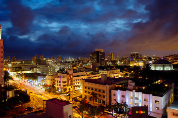 Naklejka premium Вечер в Майами-бич