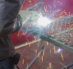 welding a net table with flash light