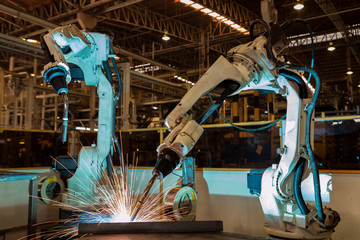 Robots are welding test run program