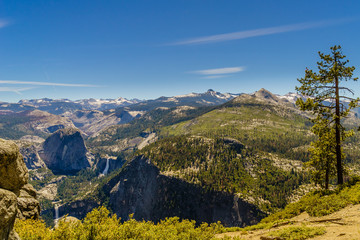 Fototapeta na wymiar Half Dome Yosemite National Park