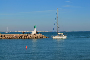 Carnon, Station baln&eacute;aire et port de plaisance &agrave; proximit&eacute; de Montpellier
