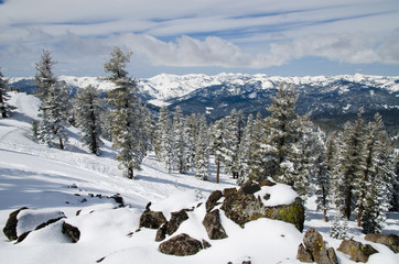 Fototapeta na wymiar Winter alpine landscape