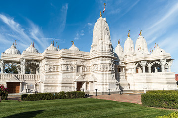 Obraz premium BAPS Shri Swaminarayan Mandir of Chicago