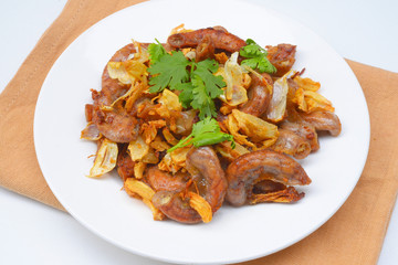 Pork chitterlings, fried garlic, pepper
