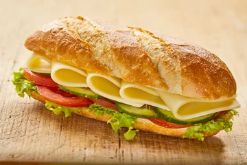 Poster Close-up op witte cheddar kaas sandwich © exclusive-design