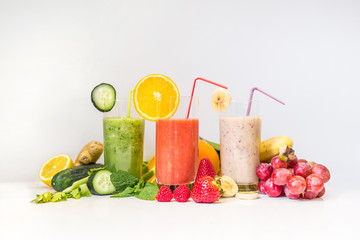 Fototapeta premium Healthy milkshakes