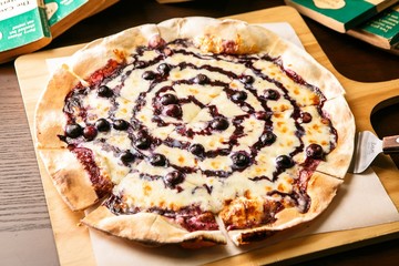  pizza on dish