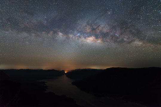 Clearly Milky way above the lake and mountain.
