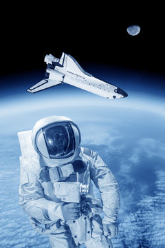 Fototapeta Space shuttle and artronaut in space ( NASA image not used )