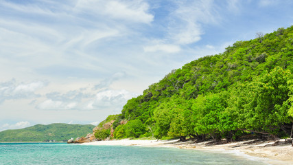 Fototapeta na wymiar Tropical beach in Koh Kham island, Chonburi Province, Thailand