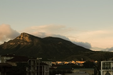 Закат в горах в Судаке, Крым