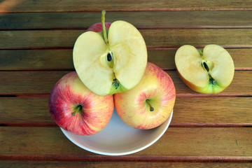 mela, close-up di un piccolo gruppo di mele