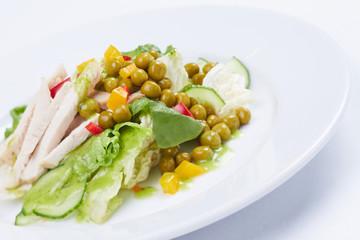 salad with chicken