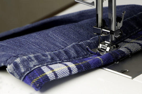 sewing machine - Powered by Adobe