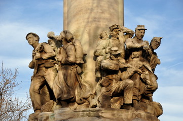 Altes Kriegerdenkmal in Marseille
