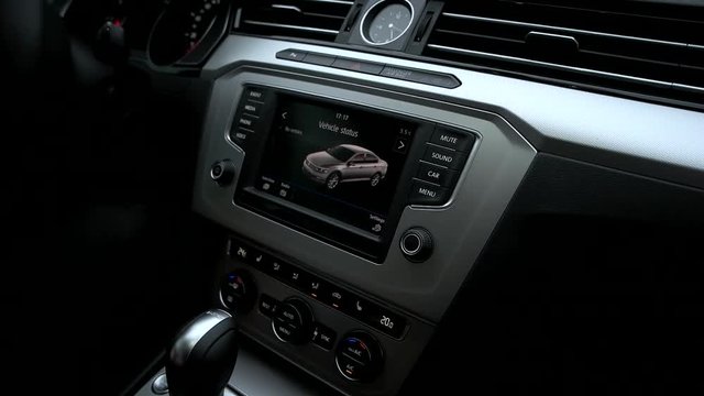 Man turns on the emergency button in the car.