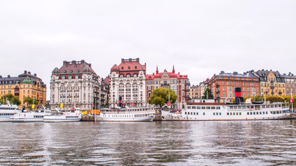Fototapeta premium The scenic view along Lake Mälaren 
