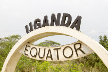 Equator sign in Uganda - obrazy, fototapety, plakaty